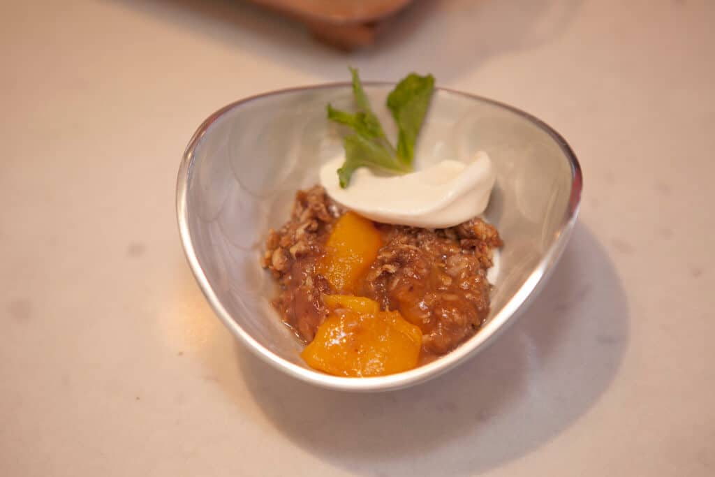 peach crisp