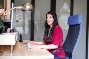 outsource your business, benefits of outsourcing